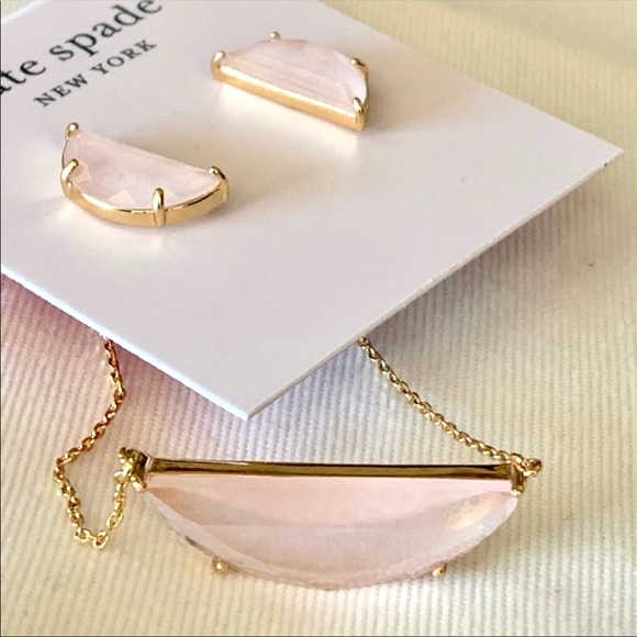 Kate Spade! Scallop Earrings Necklace Set